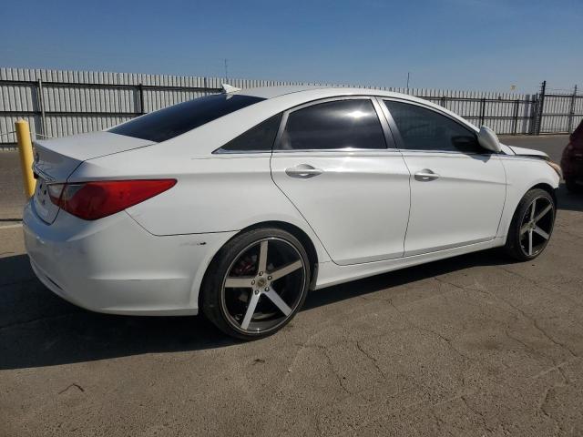 Photo 2 VIN: 5NPEB4AC0DH545737 - HYUNDAI SONATA GLS 