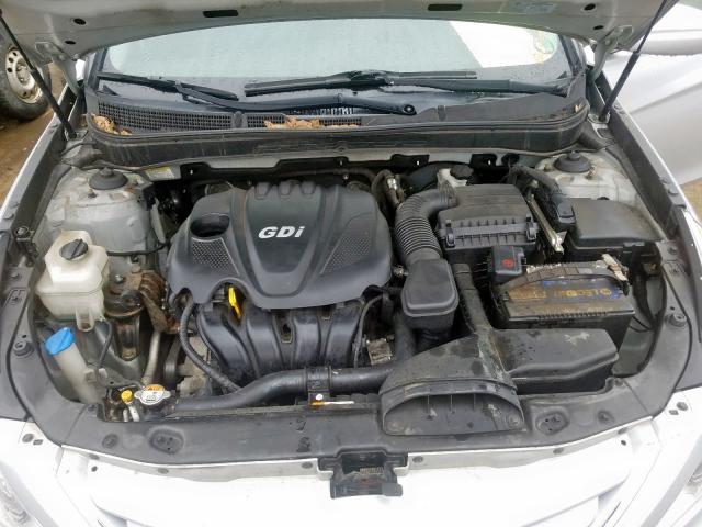 Photo 6 VIN: 5NPEB4AC0DH564076 - HYUNDAI SONATA GLS 