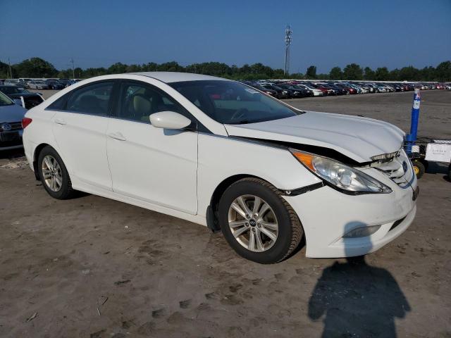 Photo 3 VIN: 5NPEB4AC0DH568399 - HYUNDAI SONATA GLS 