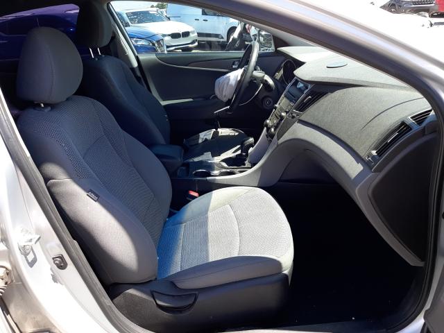 Photo 4 VIN: 5NPEB4AC0DH569990 - HYUNDAI SONATA GLS 