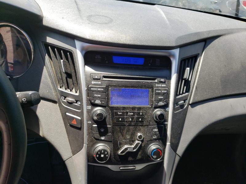 Photo 8 VIN: 5NPEB4AC0DH572548 - HYUNDAI SONATA GLS 