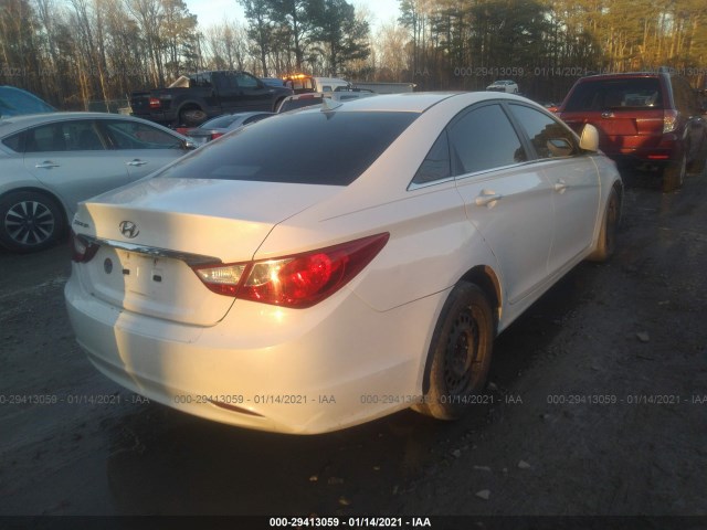 Photo 3 VIN: 5NPEB4AC0DH579242 - HYUNDAI SONATA 