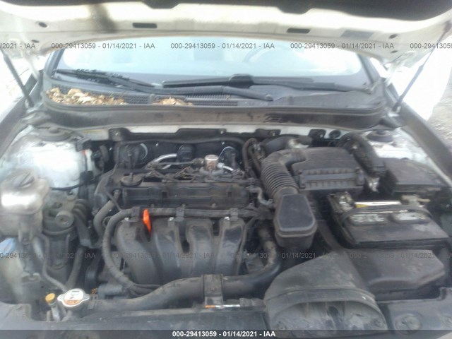 Photo 9 VIN: 5NPEB4AC0DH579242 - HYUNDAI SONATA 