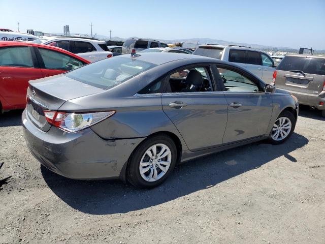 Photo 2 VIN: 5NPEB4AC0DH589186 - HYUNDAI SONATA GLS 