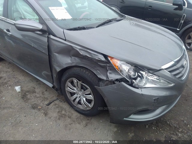 Photo 5 VIN: 5NPEB4AC0DH599782 - HYUNDAI SONATA 