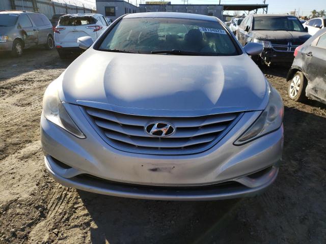 Photo 4 VIN: 5NPEB4AC0DH606262 - HYUNDAI SONATA GLS 