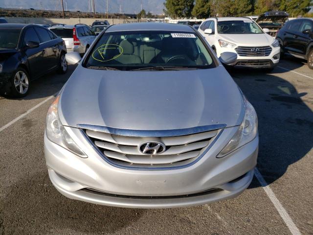 Photo 4 VIN: 5NPEB4AC0DH608481 - HYUNDAI SONATA GLS 