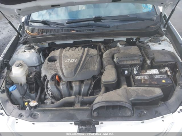 Photo 9 VIN: 5NPEB4AC0DH609663 - HYUNDAI SONATA 