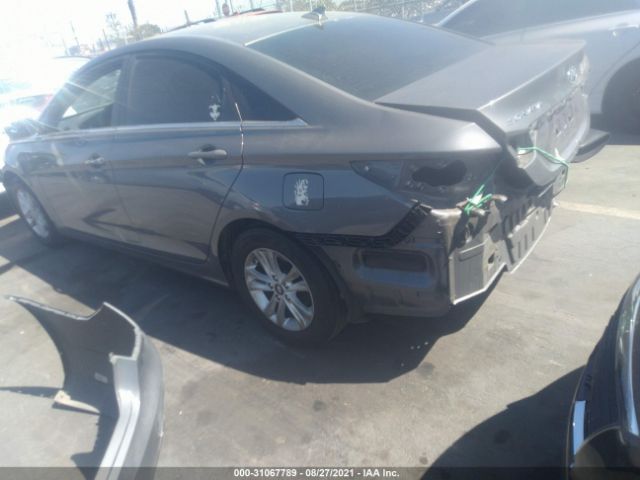 Photo 2 VIN: 5NPEB4AC0DH629718 - HYUNDAI SONATA 