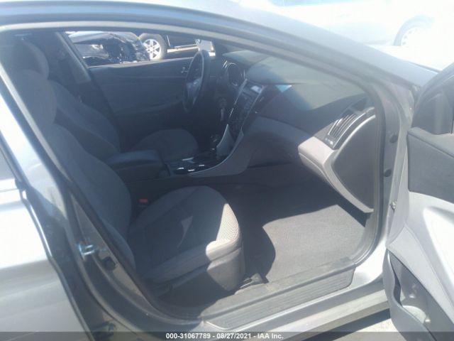 Photo 4 VIN: 5NPEB4AC0DH629718 - HYUNDAI SONATA 