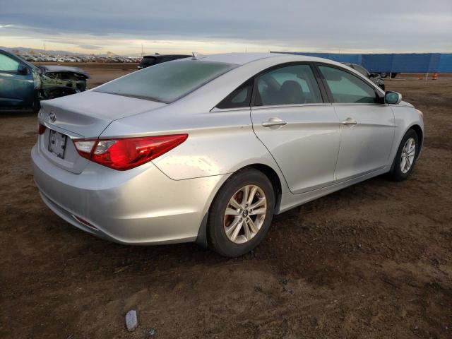 Photo 3 VIN: 5NPEB4AC0DH638242 - HYUNDAI SONATA GLS 