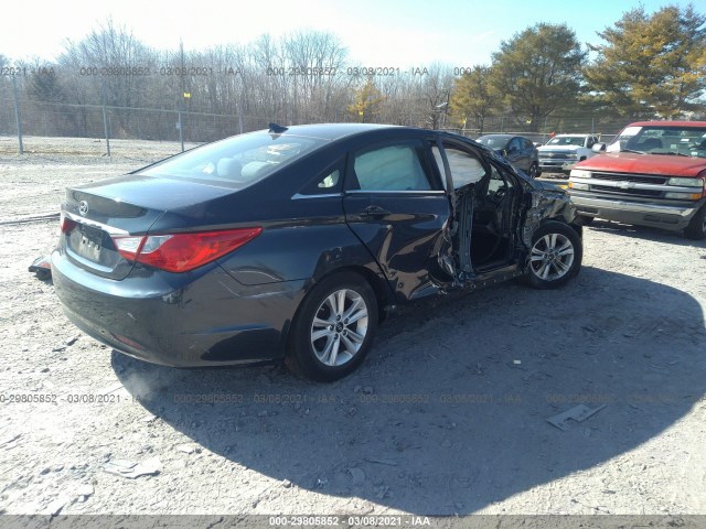 Photo 3 VIN: 5NPEB4AC0DH647555 - HYUNDAI SONATA 