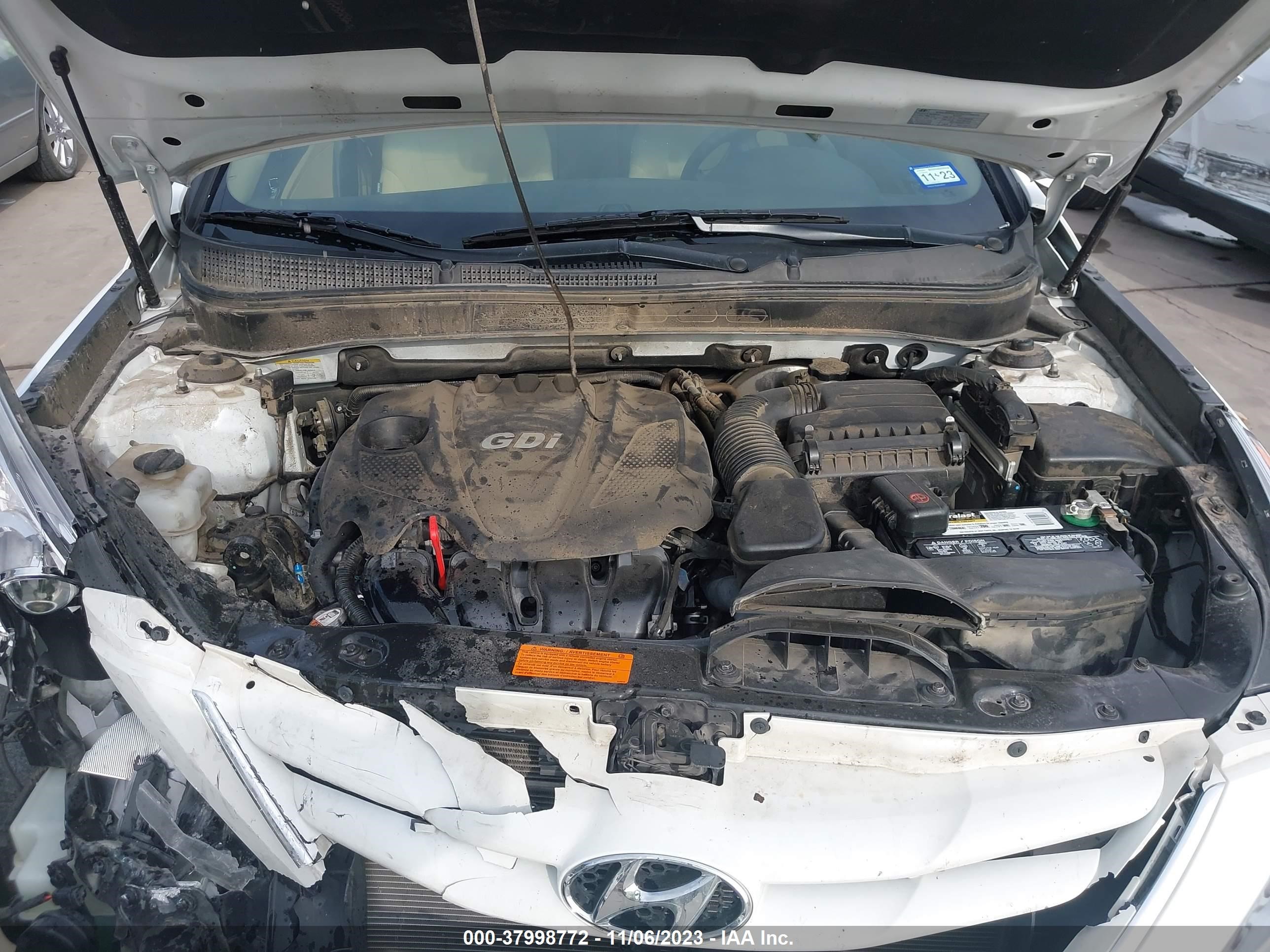 Photo 9 VIN: 5NPEB4AC0DH650262 - HYUNDAI SONATA 