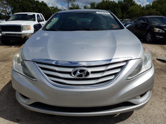 Photo 8 VIN: 5NPEB4AC0DH666090 - HYUNDAI SONATA GLS 