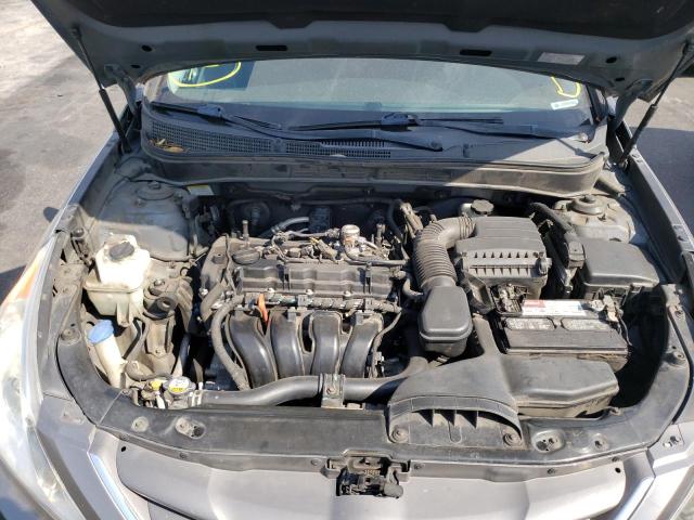 Photo 6 VIN: 5NPEB4AC0DH671578 - HYUNDAI SONATA GLS 