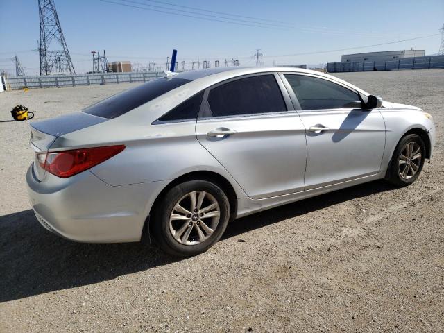 Photo 2 VIN: 5NPEB4AC0DH690759 - HYUNDAI SONATA GLS 