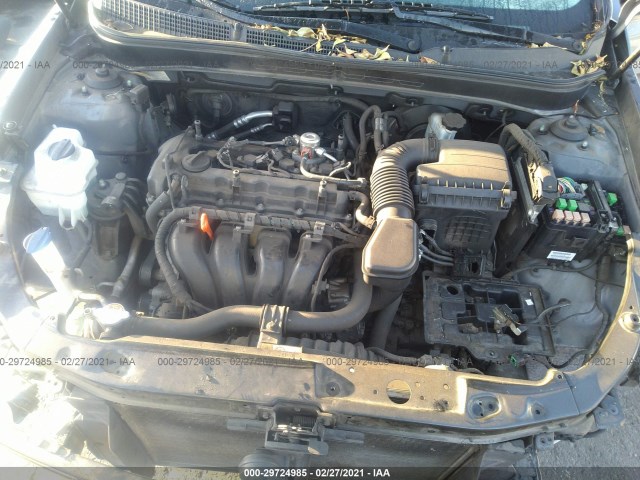 Photo 9 VIN: 5NPEB4AC0DH690860 - HYUNDAI SONATA 