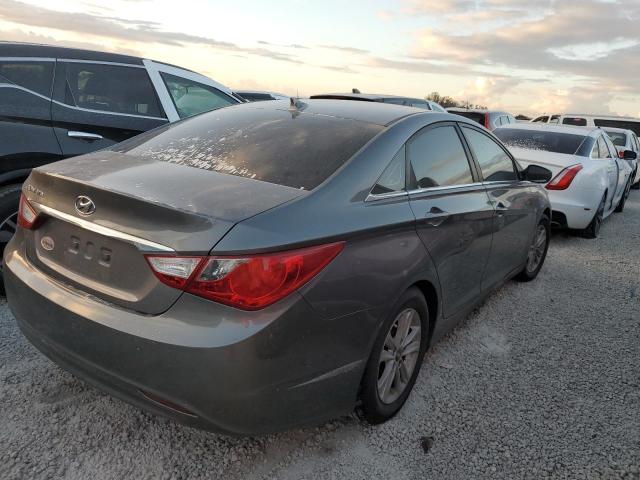 Photo 2 VIN: 5NPEB4AC0DH711187 - HYUNDAI SONATA GLS 