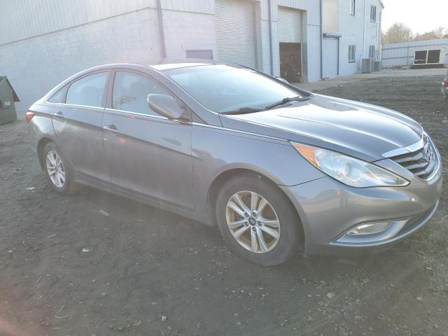 Photo 3 VIN: 5NPEB4AC0DH712260 - HYUNDAI SONATA 