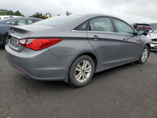 Photo 2 VIN: 5NPEB4AC0DH716972 - HYUNDAI SONATA GLS 