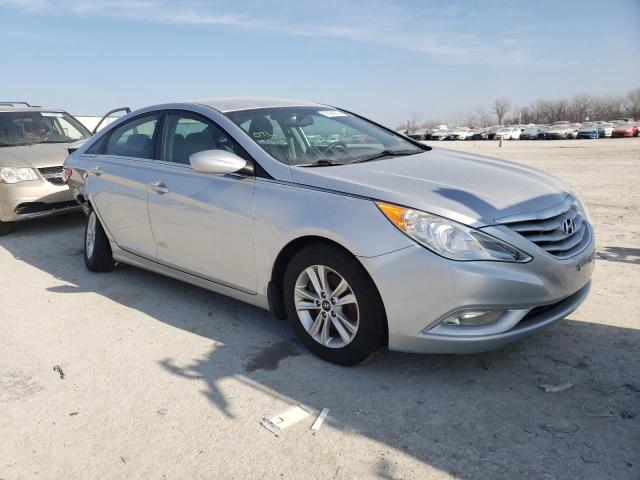 Photo 3 VIN: 5NPEB4AC0DH717927 - HYUNDAI SONATA GLS 