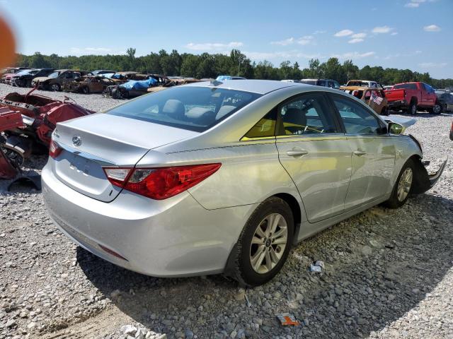 Photo 2 VIN: 5NPEB4AC0DH720990 - HYUNDAI SONATA GLS 