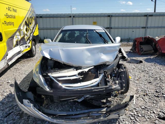 Photo 4 VIN: 5NPEB4AC0DH720990 - HYUNDAI SONATA GLS 