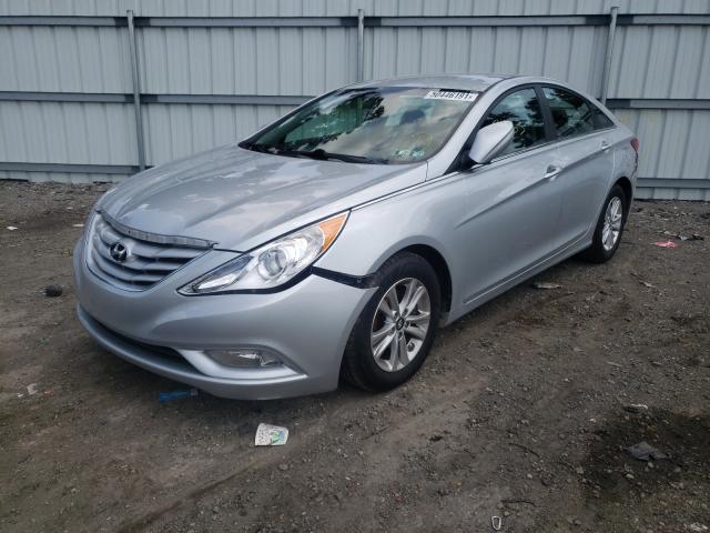 Photo 1 VIN: 5NPEB4AC0DH737482 - HYUNDAI SONATA GLS 