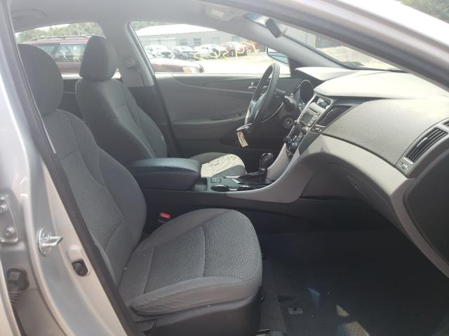 Photo 4 VIN: 5NPEB4AC0DH737482 - HYUNDAI SONATA GLS 