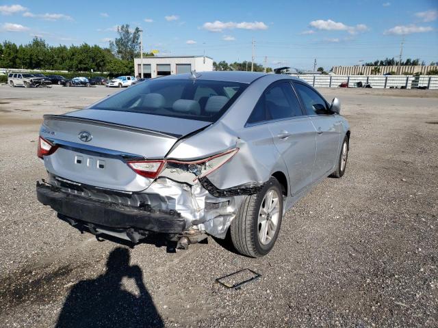 Photo 3 VIN: 5NPEB4AC0DH743752 - HYUNDAI SONATA GLS 