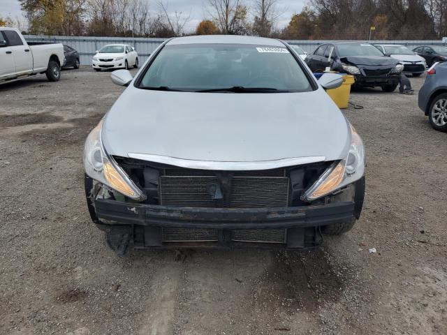 Photo 4 VIN: 5NPEB4AC0DH744741 - HYUNDAI SONATA GLS 