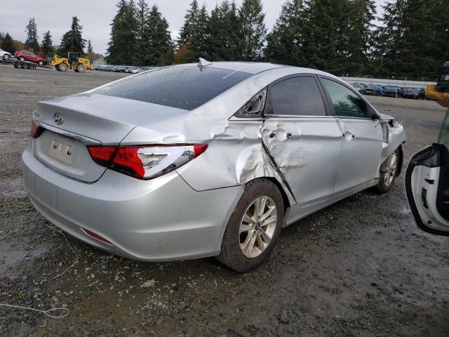 Photo 2 VIN: 5NPEB4AC0DH745758 - HYUNDAI SONATA GLS 