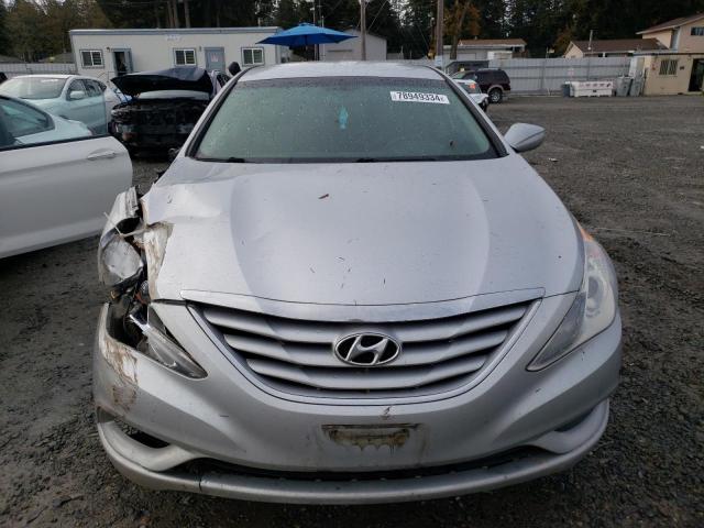 Photo 4 VIN: 5NPEB4AC0DH745758 - HYUNDAI SONATA GLS 