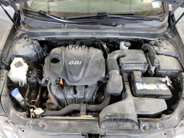 Photo 6 VIN: 5NPEB4AC0DH746201 - HYUNDAI SONATA GLS 