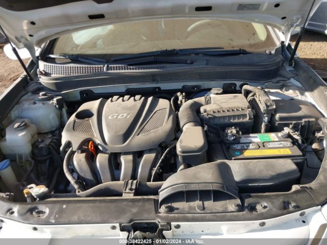 Photo 9 VIN: 5NPEB4AC0DH746800 - HYUNDAI SONATA 