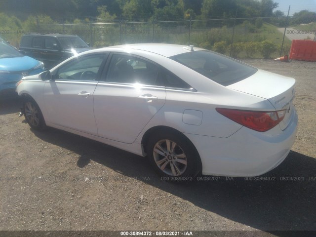 Photo 2 VIN: 5NPEB4AC0DH749082 - HYUNDAI SONATA 