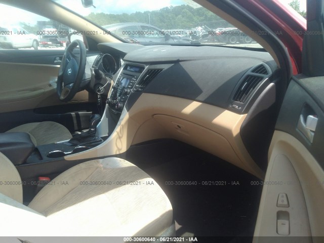 Photo 4 VIN: 5NPEB4AC0DH751169 - HYUNDAI SONATA 