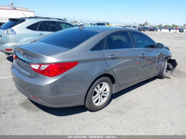 Photo 3 VIN: 5NPEB4AC0DH753097 - HYUNDAI SONATA 