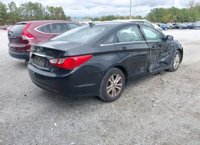 Photo 3 VIN: 5NPEB4AC0DH758557 - HYUNDAI SONATA 