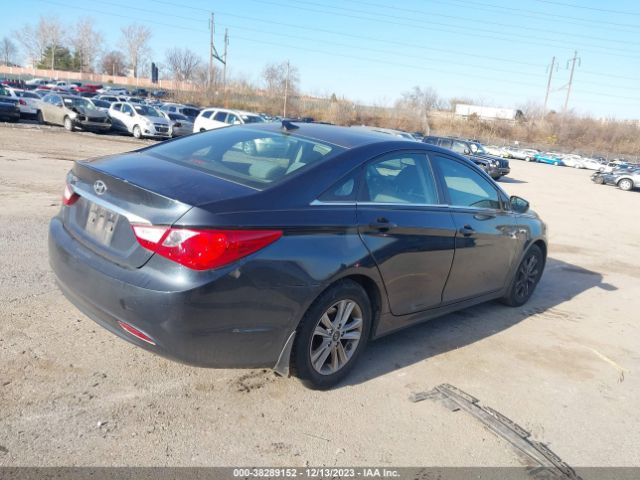 Photo 3 VIN: 5NPEB4AC0DH760860 - HYUNDAI SONATA 