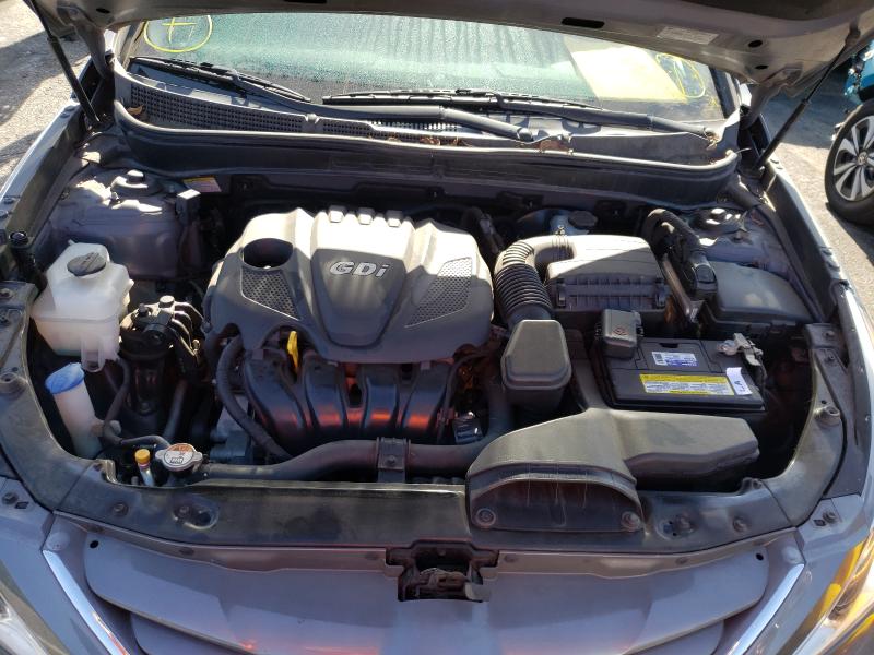 Photo 6 VIN: 5NPEB4AC0DH771356 - HYUNDAI SONATA GLS 