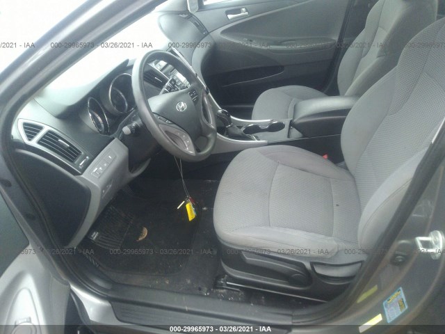 Photo 4 VIN: 5NPEB4AC0DH772569 - HYUNDAI SONATA 