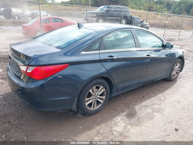 Photo 3 VIN: 5NPEB4AC0DH789291 - HYUNDAI SONATA 