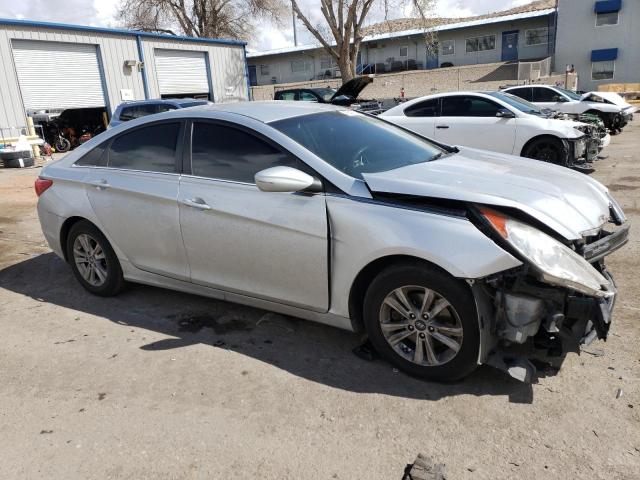 Photo 3 VIN: 5NPEB4AC0DH792319 - HYUNDAI SONATA 