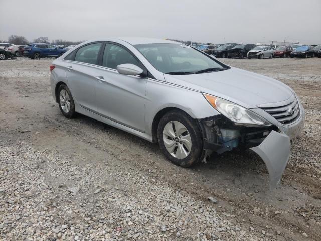 Photo 3 VIN: 5NPEB4AC0EH818984 - HYUNDAI SONATA GLS 