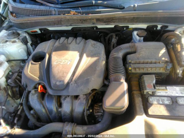 Photo 9 VIN: 5NPEB4AC0EH835980 - HYUNDAI SONATA 