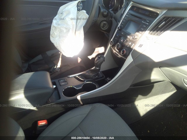 Photo 4 VIN: 5NPEB4AC0EH852116 - HYUNDAI SONATA 