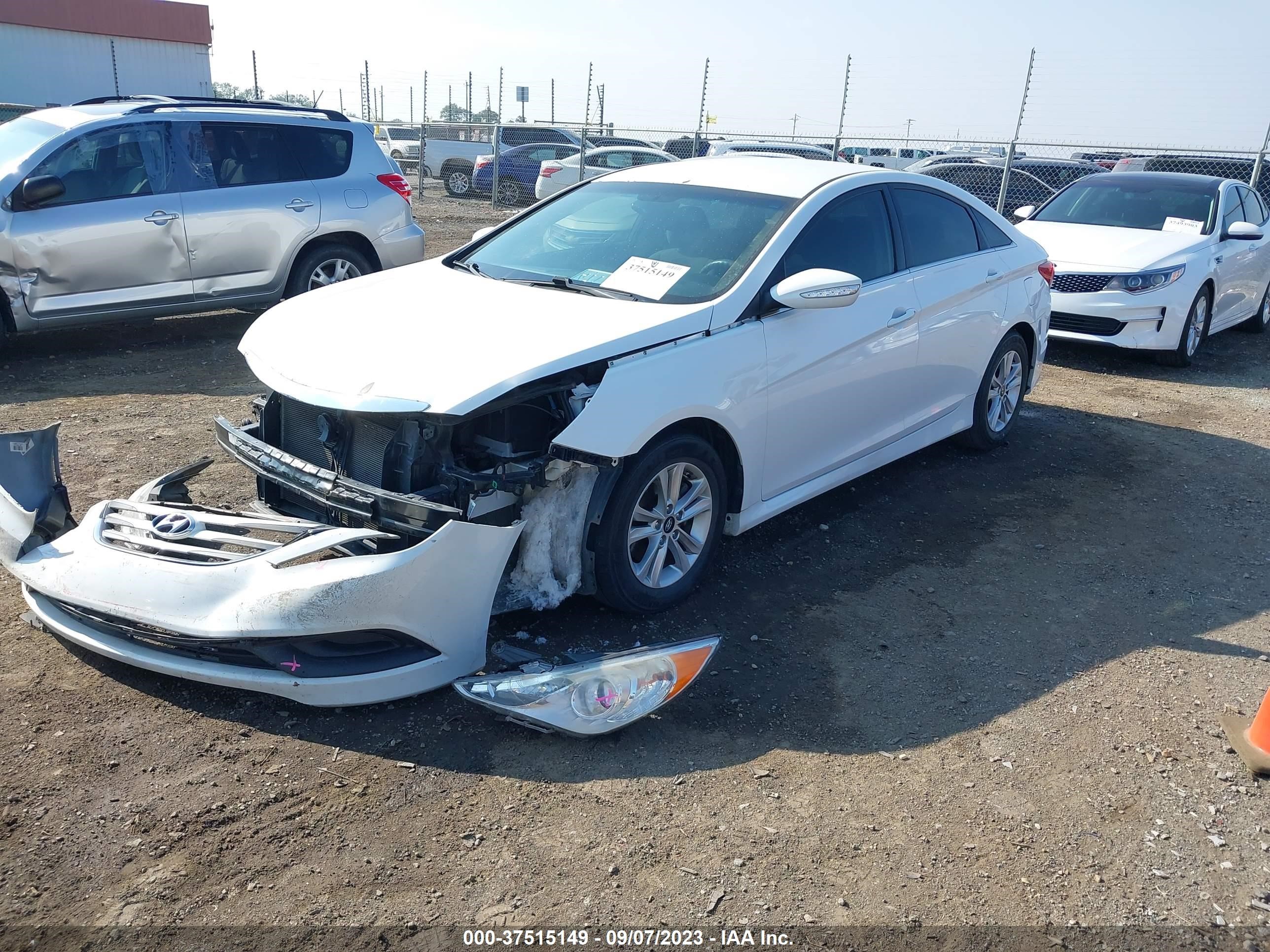 Photo 1 VIN: 5NPEB4AC0EH859406 - HYUNDAI SONATA 