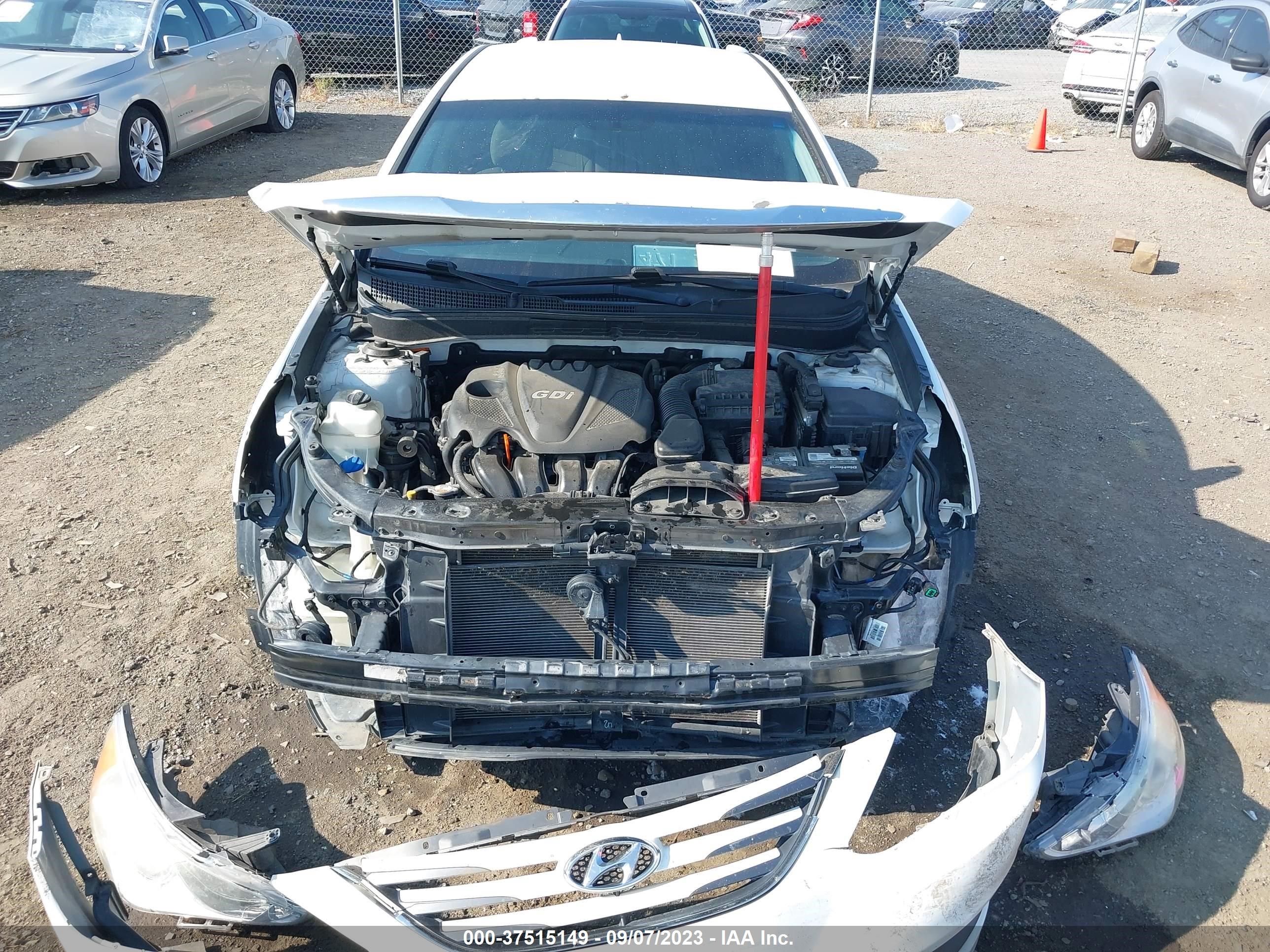 Photo 9 VIN: 5NPEB4AC0EH859406 - HYUNDAI SONATA 