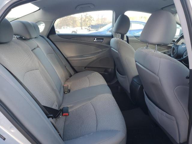 Photo 9 VIN: 5NPEB4AC0EH860605 - HYUNDAI SONATA GLS 